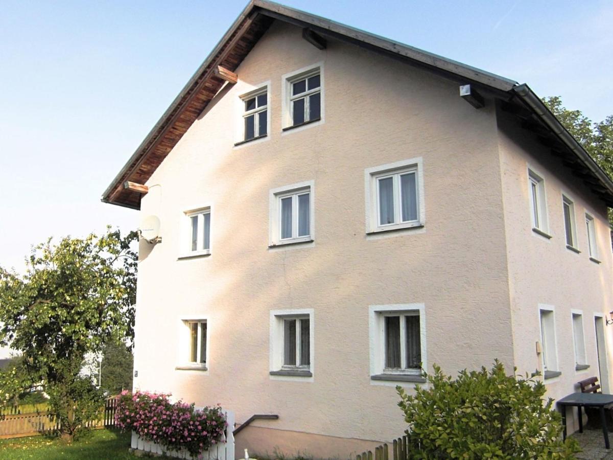 Holiday Home With Garden Near The Forest Arnschwang Экстерьер фото